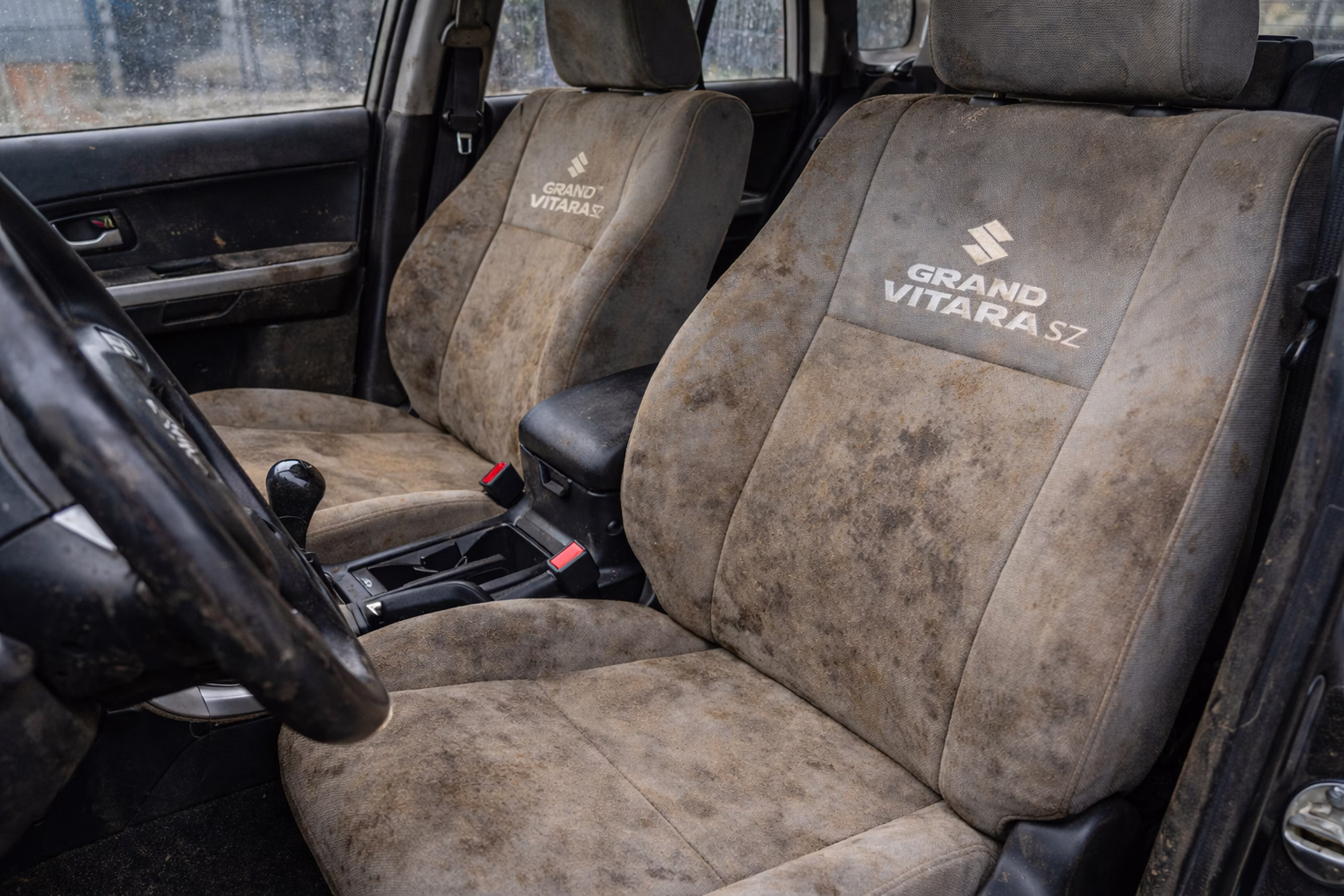 Dirty seat before